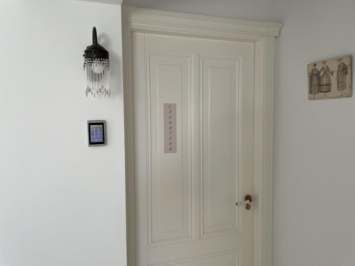 Bed and Breakfast La Sirena Del Viento Лос-Каньос-де-Мека Экстерьер фото