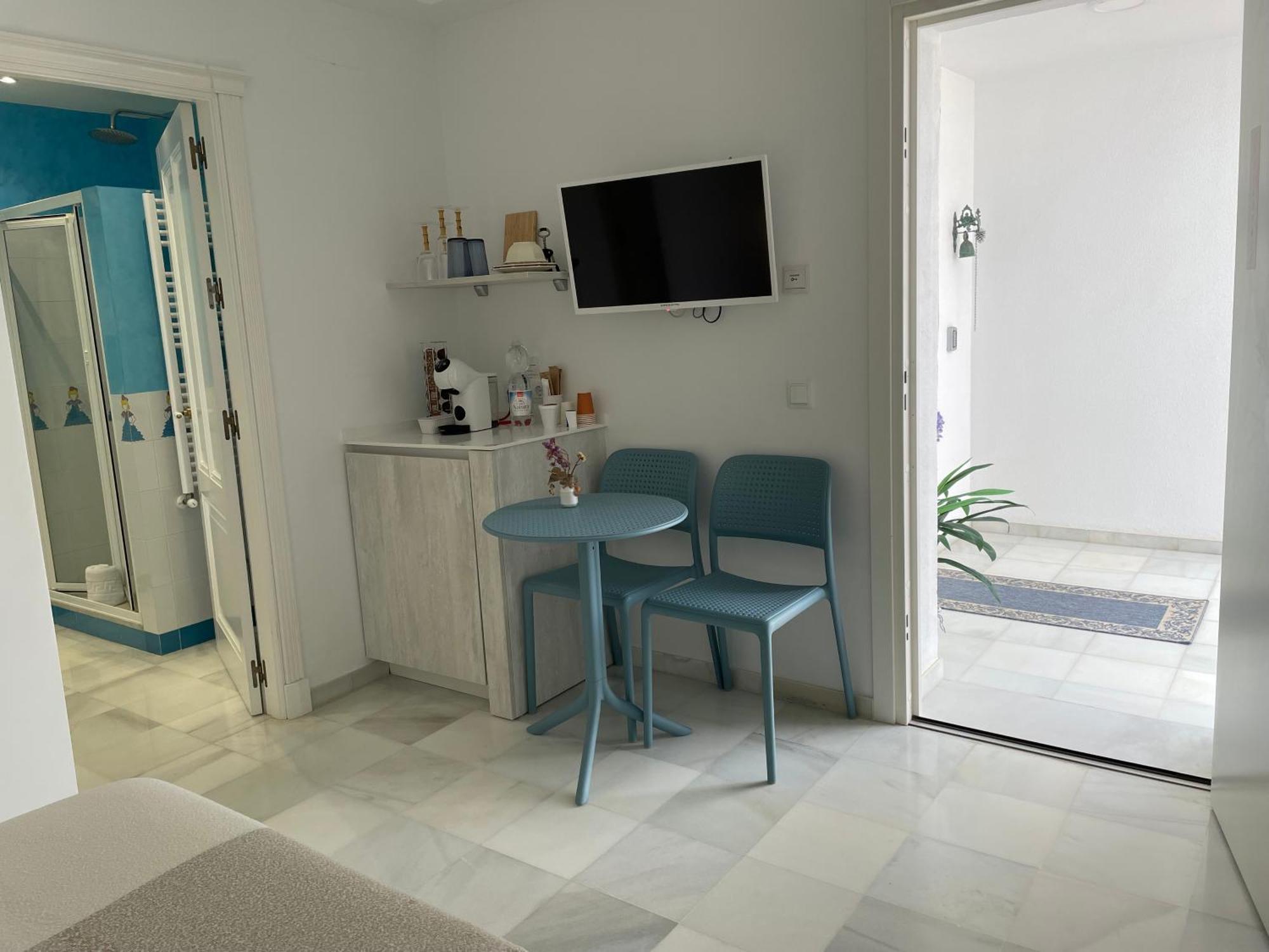 Bed and Breakfast La Sirena Del Viento Лос-Каньос-де-Мека Экстерьер фото